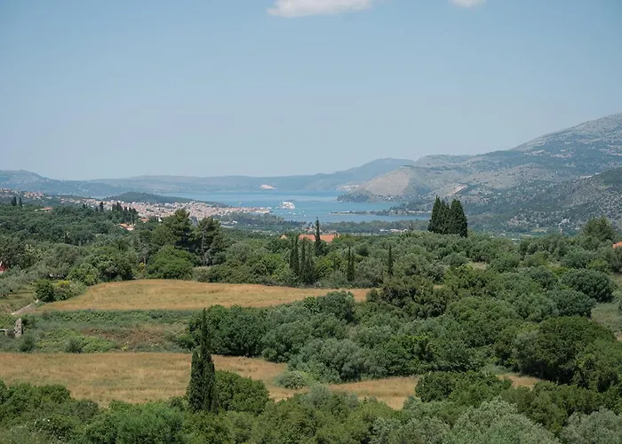 Vasilopoulos Residences - Emelia With Shared Pool 别墅 *