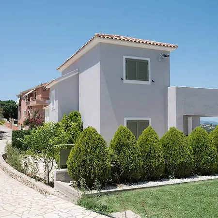 Vasilopoulos Residences - Emelia With Shared Pool ארגוסטולי