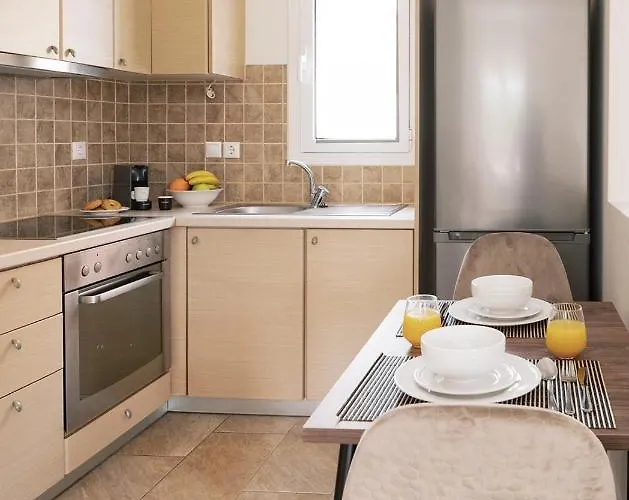 Vasilopoulos Residences - Emelia With Shared Pool *